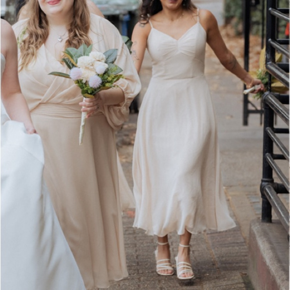 David’s Bridal Morilee STYLE #21784 Size 4 Champagne Cropped Bridesmaid Dress
